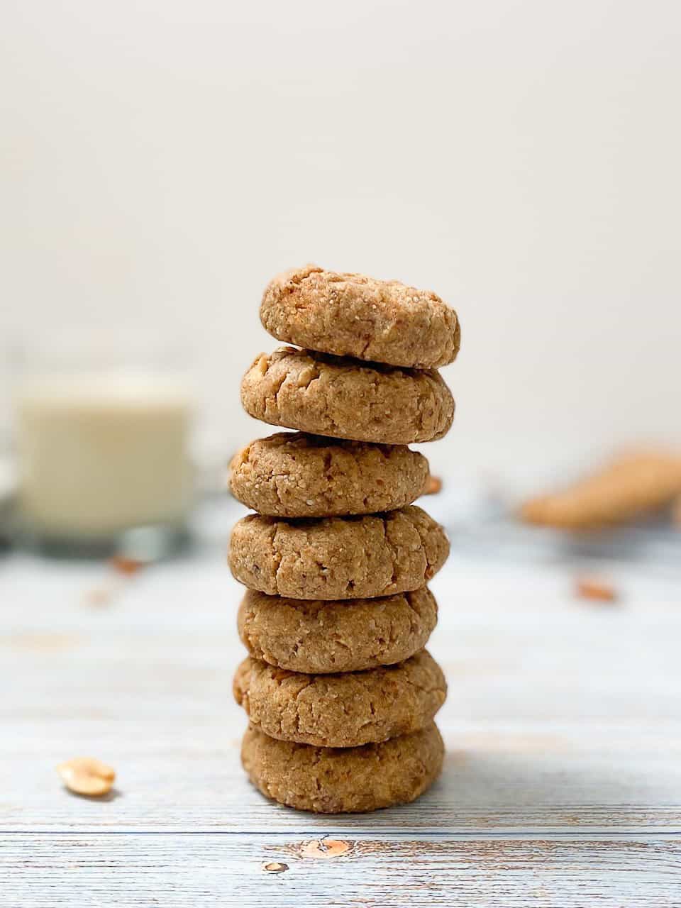 7 cookies stacked high in a tower
